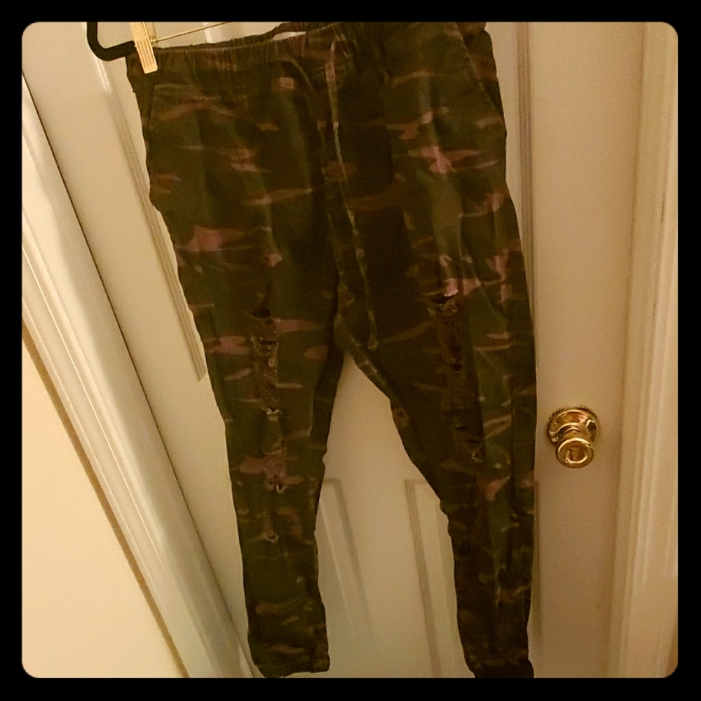 Camouflage Joggers